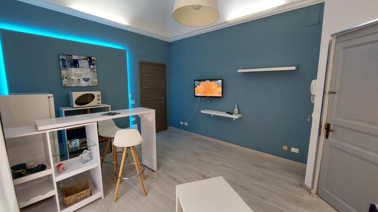 לינה וארוחת בוקר קאסטלמארה דל גולפו Emporium מראה חיצוני תמונה