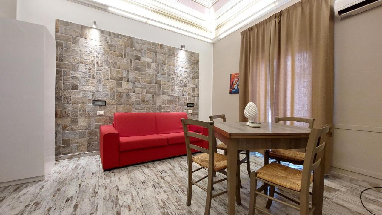 לינה וארוחת בוקר קאסטלמארה דל גולפו Emporium מראה חיצוני תמונה