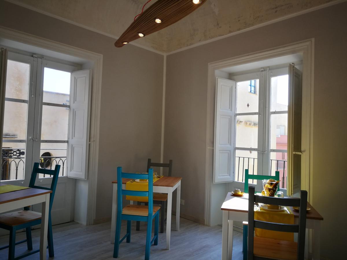 לינה וארוחת בוקר קאסטלמארה דל גולפו Emporium מראה חיצוני תמונה